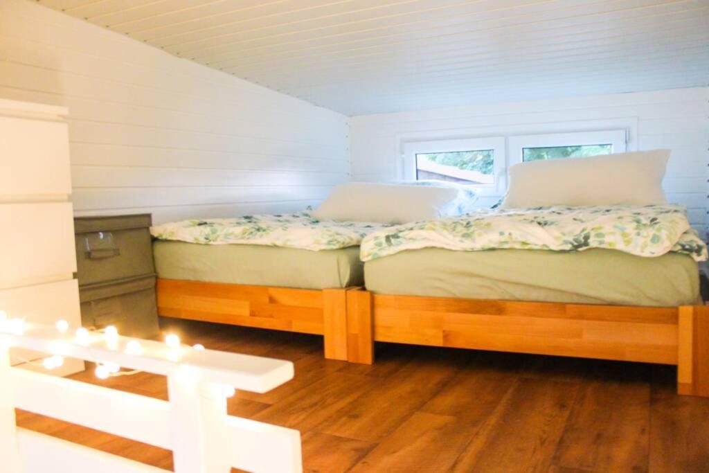 Tinyhaus Auf Annettes Kinderbauernhof Бад Лаутерберг Екстериор снимка